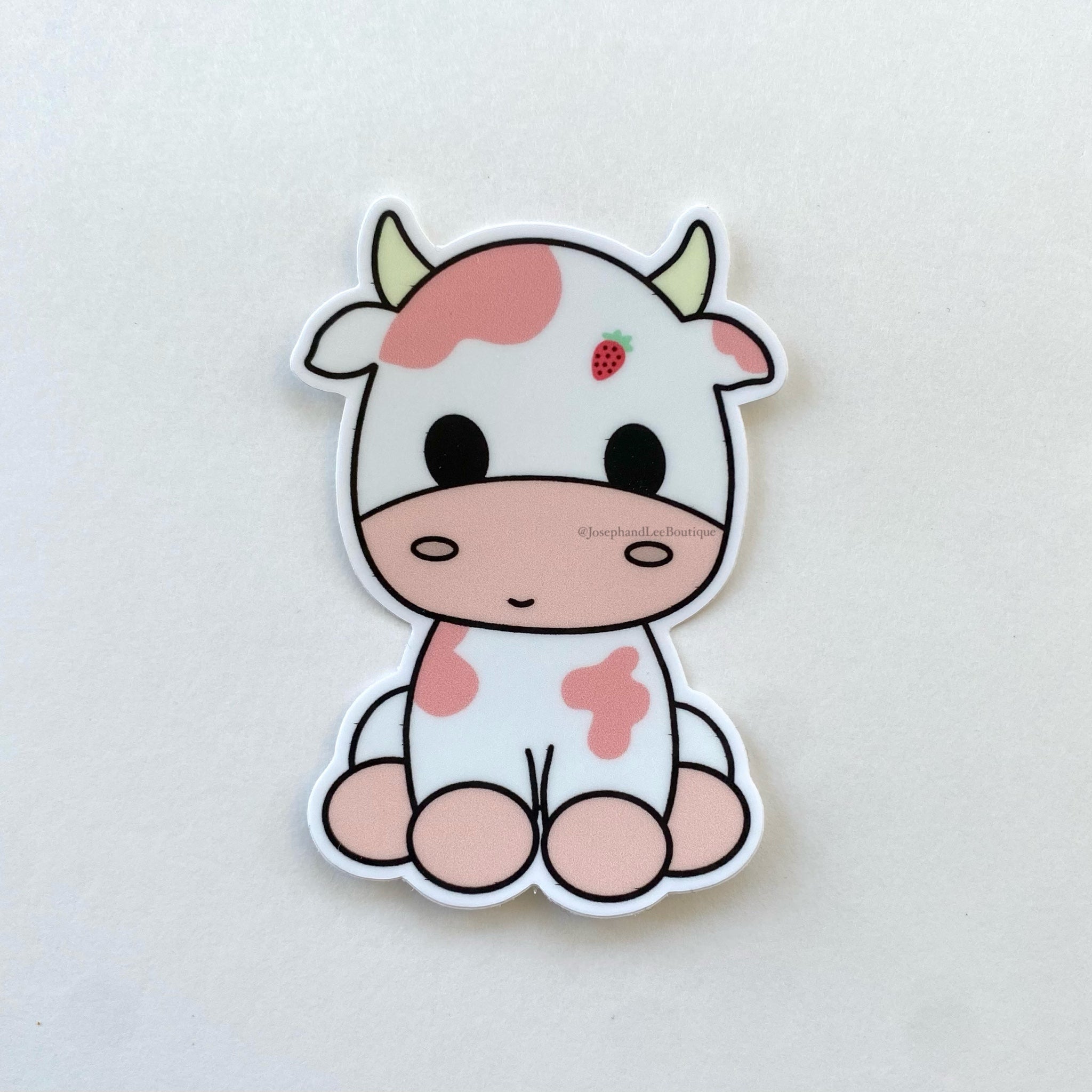 hey everyone i designed a strawberry cow sticker! please let me know what  you think in the comments! : r/Inkscape